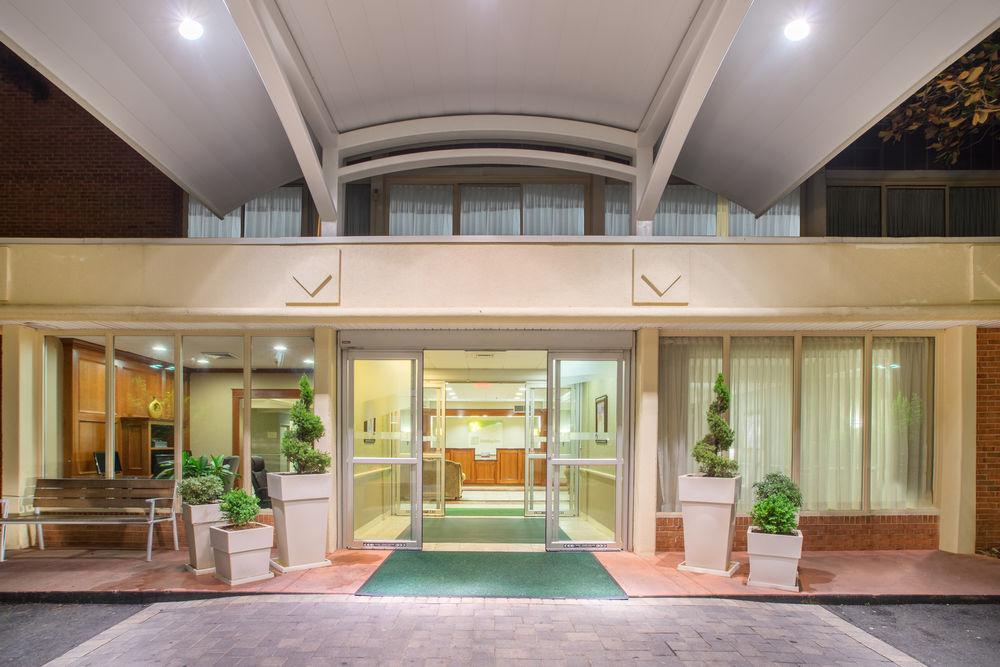 Holiday Inn Charlottesville-Monticello By Ihg Exterior foto